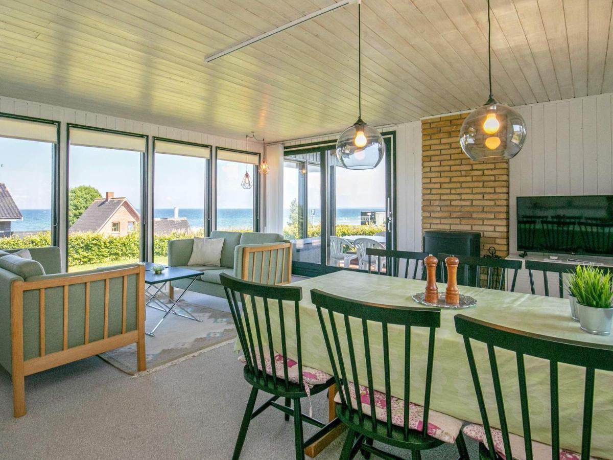 6 Person Holiday Home In Hesselager Szoba fotó